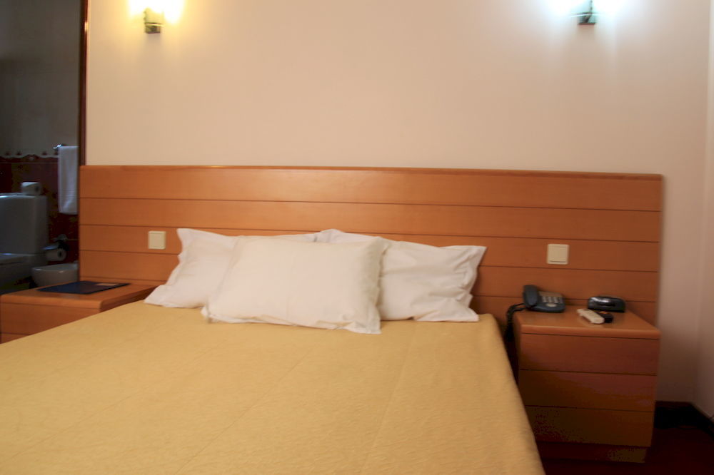 Hotel Quasar Pedroucos  Экстерьер фото