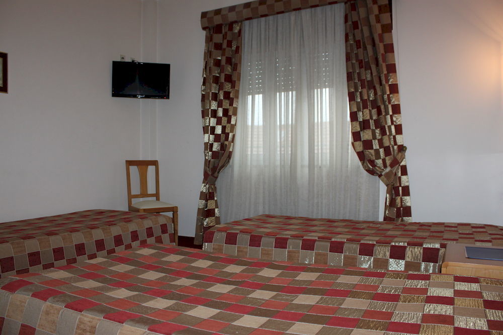 Hotel Quasar Pedroucos  Экстерьер фото
