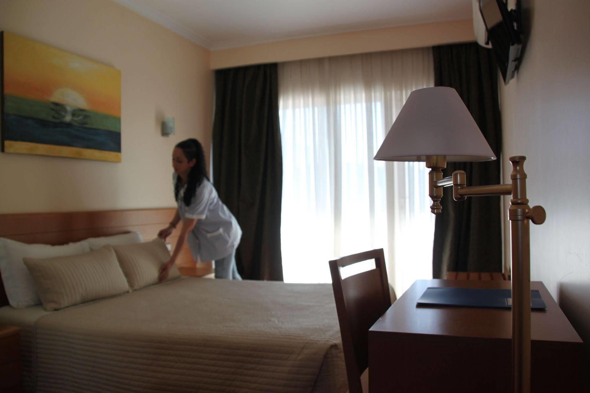 Hotel Quasar Pedroucos  Экстерьер фото